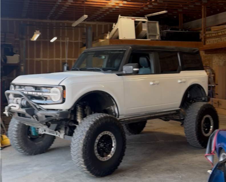 best Lift and Lowering Trucks in tulare, ca