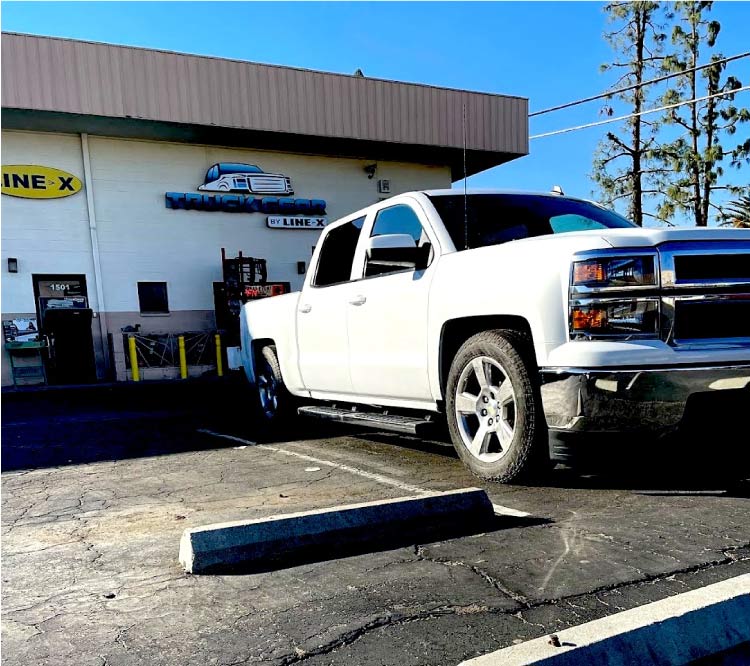 junk removal trailer from valley haul off in tulare, ca
